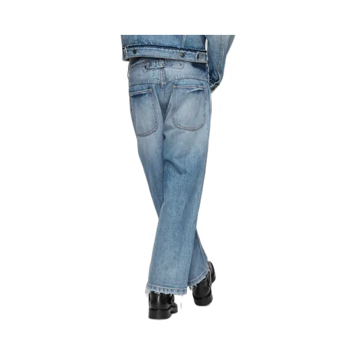 Straight-Leg Cropped Jeans