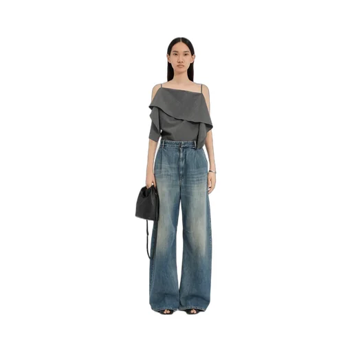 Wide-Leg Jeans