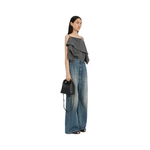 Wide-Leg Jeans