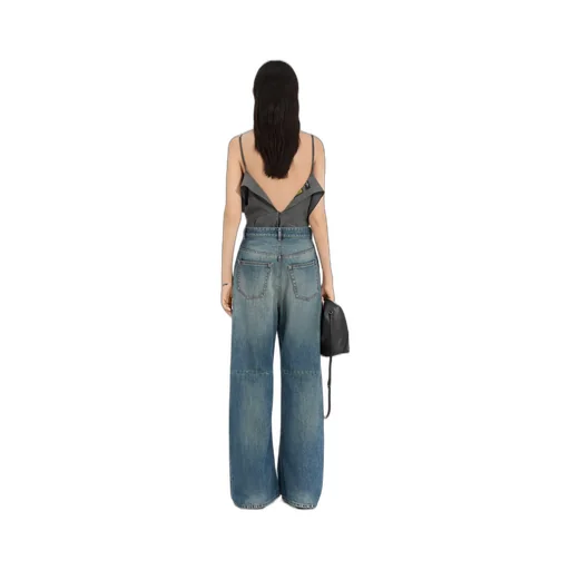 Wide-Leg Jeans