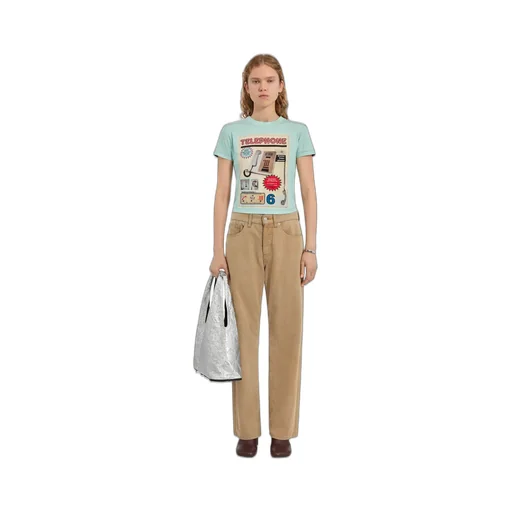 Wide-Leg Jeans