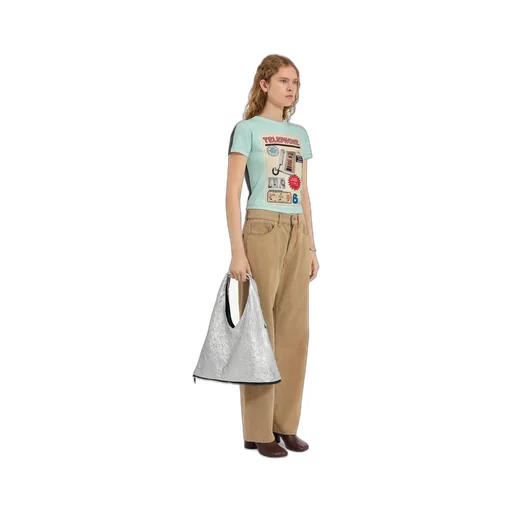 Wide-Leg Jeans