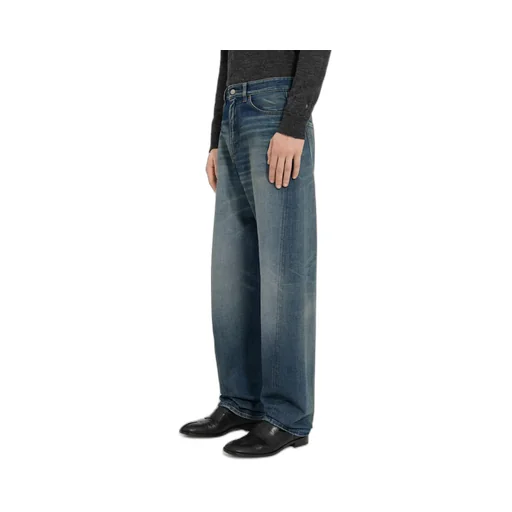 Wide-Leg Jeans