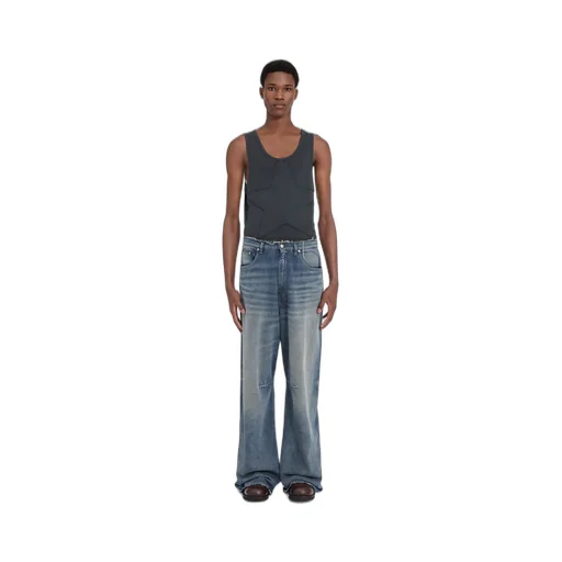 Wide-Leg Jeans