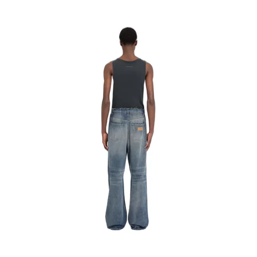 Wide-Leg Jeans