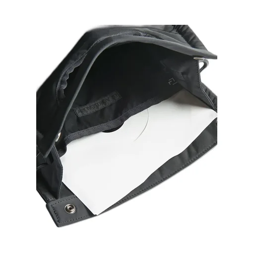 Black Beauty - Box Tote