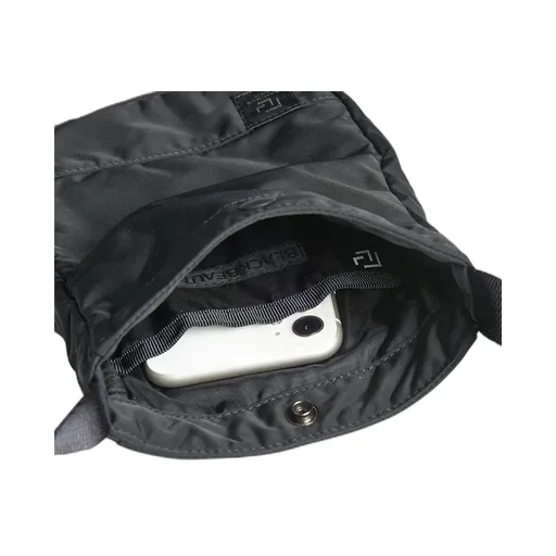 Black Beauty - Shoulder Pouch