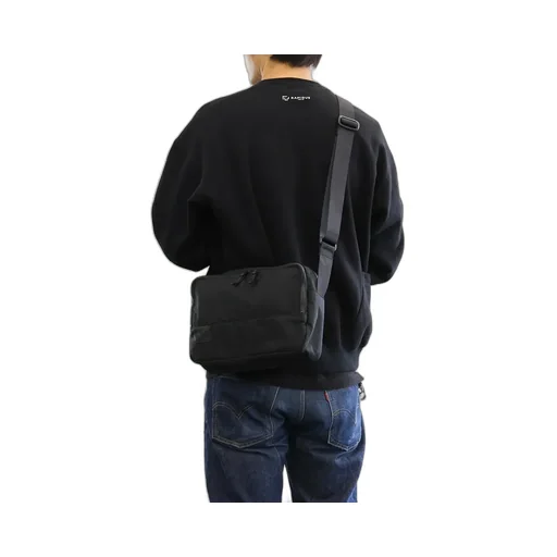 Black Beauty - Shoulder Bag