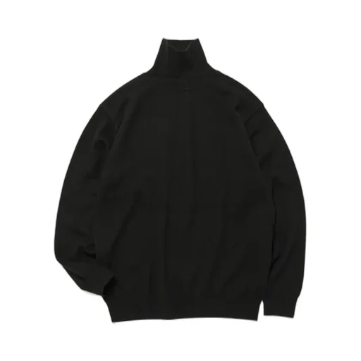 Essential Innocent Cashmere Turtle Neck