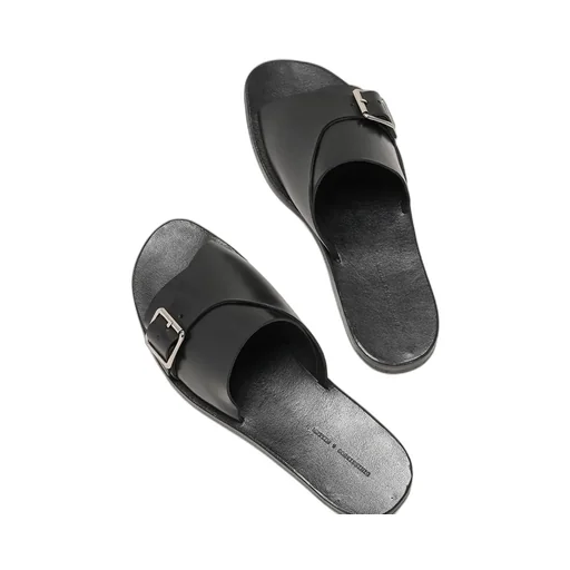 Mia Fasa - W Buckles