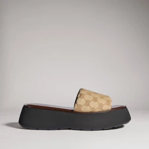 Flatform Slide Sandal