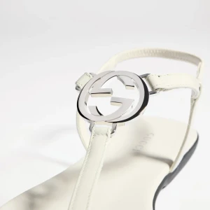Thong Sandal With Interlocking G