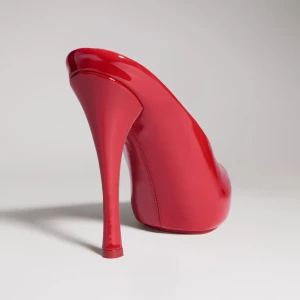 Stiletto Platform Slide