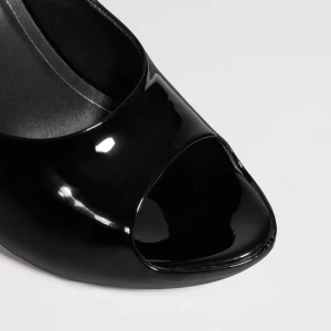 Stiletto Platform Slide