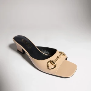 Signora Slide Sandal
