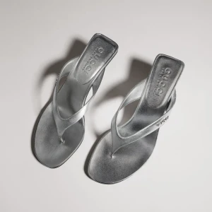 Vittoria Thong Sandal