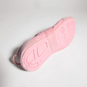 Flex Sneaker