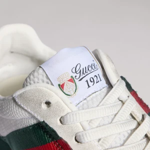 Gucci Tempo Sneaker