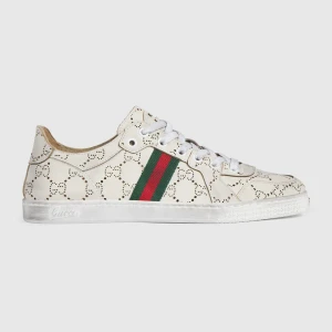 Stretch Low-Top Trainer
