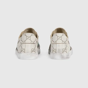 Stretch Low-Top Trainer