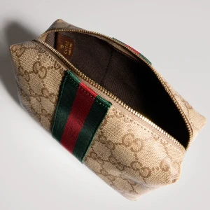 Medium Cosmetic Case With Web