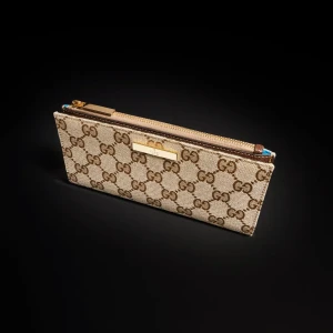 Long Wallet With Gucci Plaque
