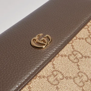 Bi-Color Gg Marmont Continental Wallet