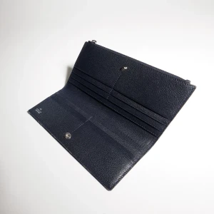 Long Wallet With Gucci Plaque