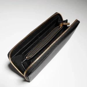 Zip Around Wallet With Gucci Lettering