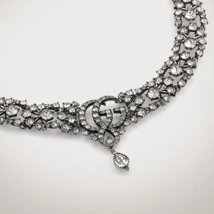 Gg Marmont Crystal Choker Necklace