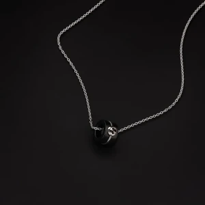 Gucci Interlocking 18K Pendant Necklace