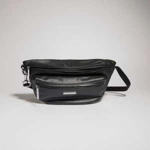 Gucci Tag Medium Crossbody Bag