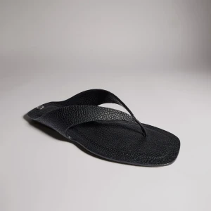 Thong Sandal With Interlocking G