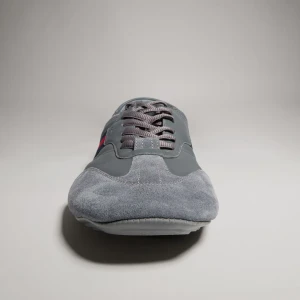 Flex Sneaker