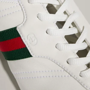 Flex Sneaker