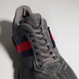Gucci Tempo Sneaker
