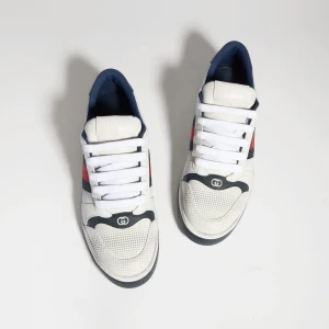 Screener Sneaker