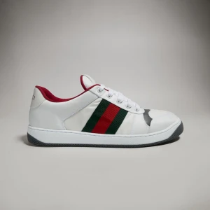 Screener Sneaker