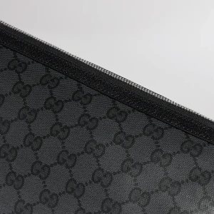 Gucci Essence Classic Small Toiletry Case