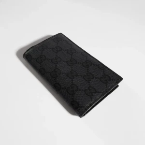 Gucci Essence Classic Card Case