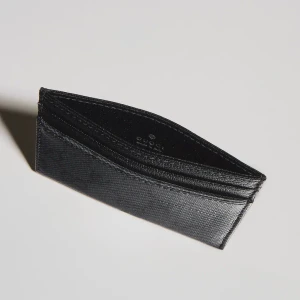 Gucci Essence Classic Card Case