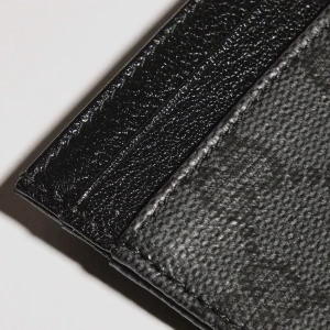 Gucci Essence Classic Card Case
