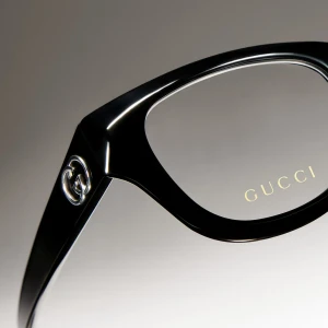 Geometric Optical Frame