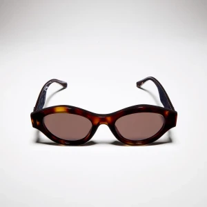 Cat-Eye Frame Sunglasses