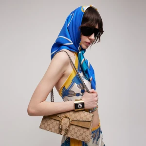 Printed Silk Carré Morso D'oro