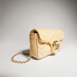 Gg Marmont Mini Shoulder Bag