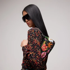 Gossip Small Shoulder Bag