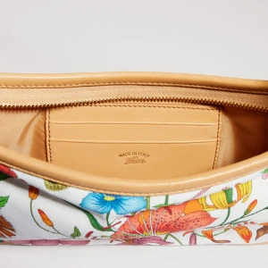 Gossip Small Shoulder Bag