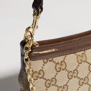 Gossip Small Shoulder Bag
