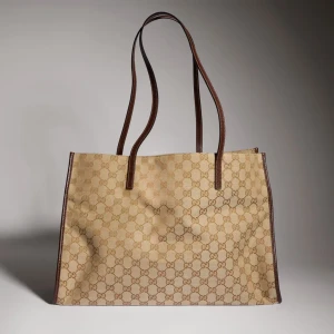 Gucci Londra Large Tote Bag